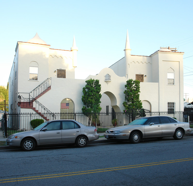 931-933 Parkman Ave in Los Angeles, CA - Building Photo