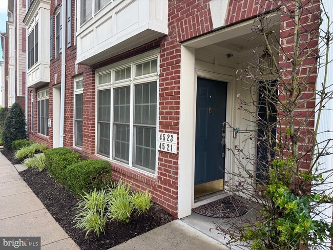 property at 4521 Whittemore Pl