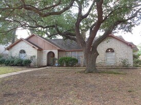 12607 Big Stone Dr in Houston, TX - Building Photo