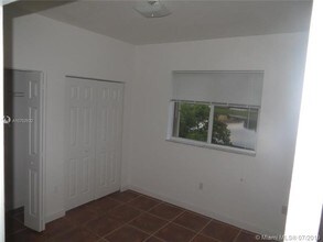 4119 NE 25th Ct in Homestead, FL - Foto de edificio - Building Photo