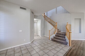 460 N Mammoth Way in Chandler, AZ - Building Photo - Building Photo