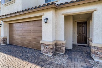 4208 Bayley Skye Ave in Las Vegas, NV - Building Photo - Building Photo