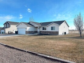 627 W 2000 N in Vernal, UT - Building Photo