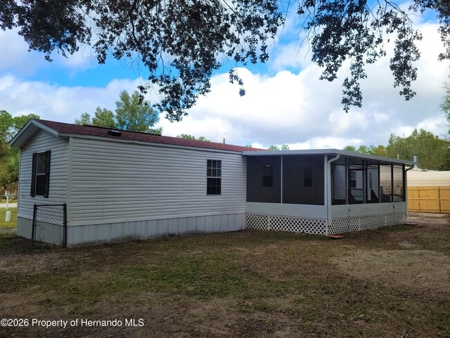 5323 S Knobhill Terrace in Homosassa, FL - Building Photo - Building Photo