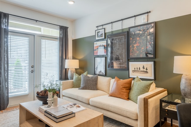 Hawthorne at Holly Springs in Holly Springs, NC - Foto de edificio - Building Photo