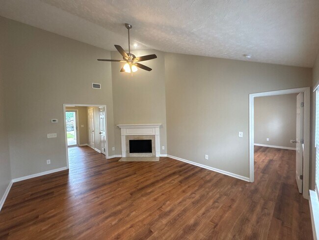 1008 Shire Dr in Nashville, TN - Building Photo - Building Photo