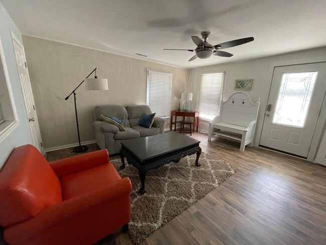 3041 Carpenter Upchurch Rd in Cary, NC - Building Photo - Building Photo
