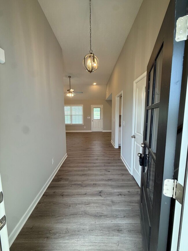 3330 Curie Cir in Christiana, TN - Building Photo - Building Photo