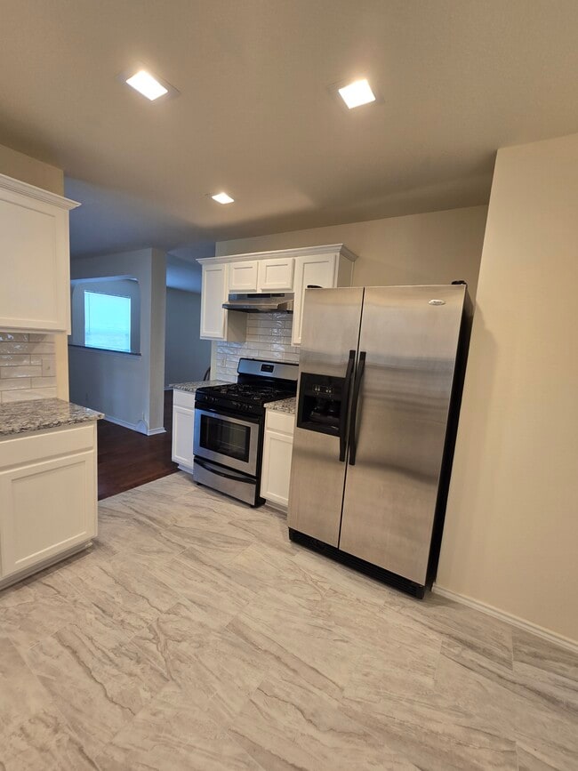 8926 Trumpet Cir in Converse, TX - Building Photo - Building Photo