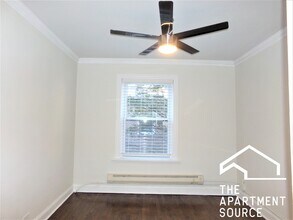 918 Green Bay Rd in Winnetka, IL - Building Photo - Building Photo