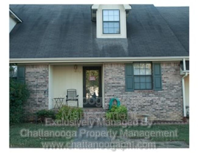 property at 27 Cedar Tree Ln
