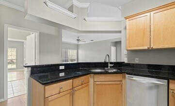 10961 Burnt Mill Rd in Jacksonville, FL - Building Photo - Building Photo