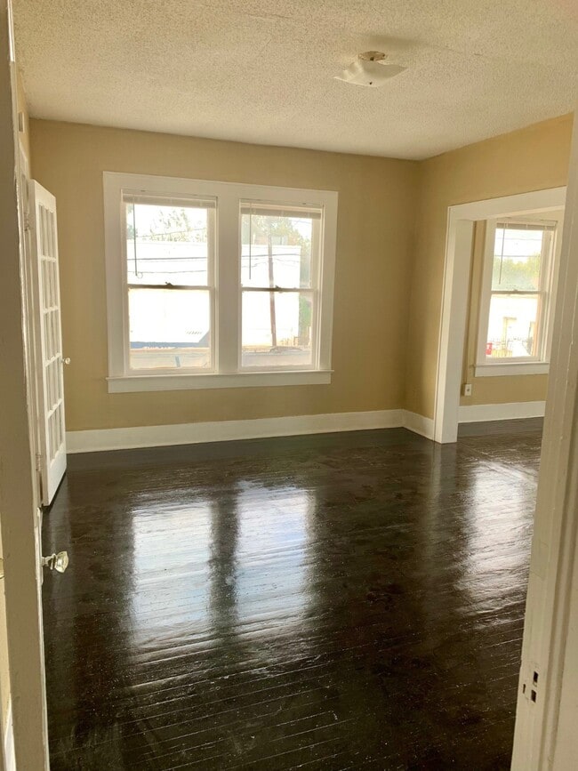 property at 2317 Wilshire St