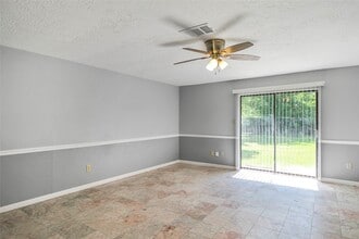 12702 Gotham Dr in Houston, TX - Building Photo - Building Photo