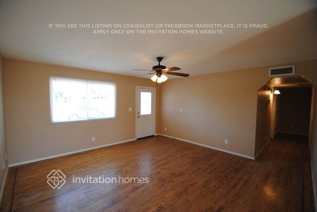 535 E Quail Ave in Apache Junction, AZ - Building Photo - Building Photo