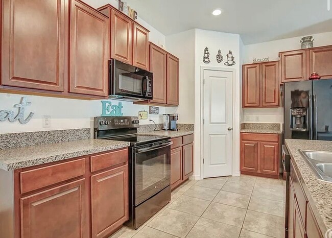 12618 Sandpine Reserve Pl in Gibsonton, FL - Building Photo - Building Photo