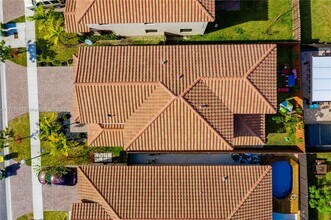 125 NE 23rd Terrace in Homestead, FL - Building Photo - Building Photo
