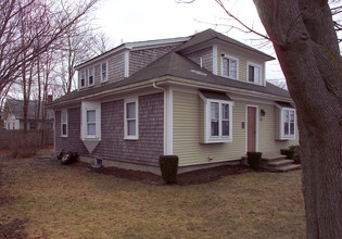 80 Yarmouth Rd in Hyannis, MA - Building Photo - Building Photo