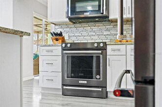 4350 51st Ave S in St. Petersburg, FL - Building Photo - Building Photo