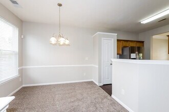 2713 Forest Grove Ct in Charlotte, NC - Building Photo - Building Photo