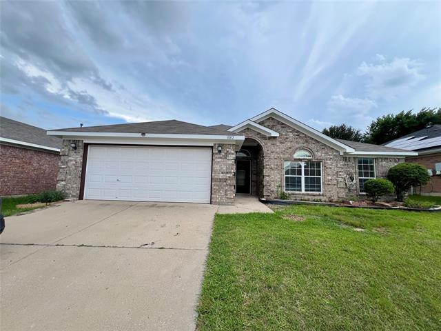 property at 8012 Splitrail Ct