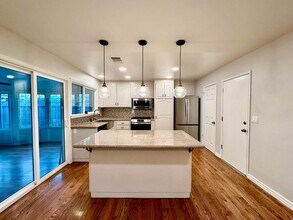 484 Broderick Dr in San Jose, CA - Building Photo - Building Photo