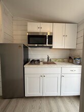 205 Wickenden St in Los Alamos, CA - Building Photo - Building Photo