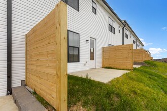 9139 Rolling Stone Wy in Knoxville, TN - Building Photo - Building Photo
