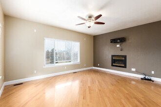 9129 Sugarstone Cir in Littleton, CO - Building Photo - Building Photo