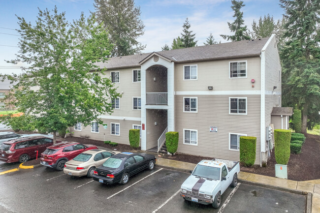 Cedar Ridge Apartments in Auburn, WA - Building Photo - Building Photo