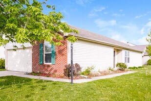 8544 Sweet Birch Dr in Indianapolis, IN - Building Photo