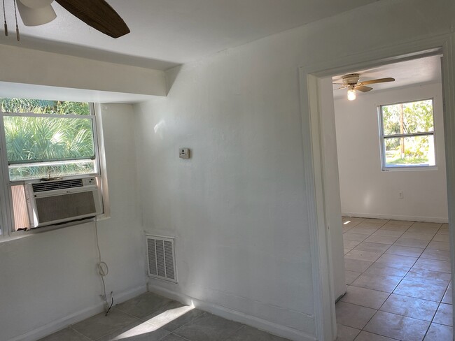 25445 Shore Dr, Unit A in Punta Gorda, FL - Building Photo - Building Photo