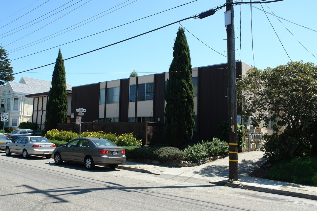 1626-1654 Dwight Way in Berkeley, CA - Foto de edificio