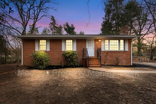 103 Bell Air Pl in Fredericksburg, VA - Building Photo