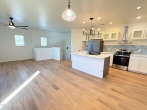 1330 S Aaron in Mesa, AZ - Building Photo - Building Photo