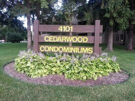 4101 Parklawn Ave, Unit 120 in Minneapolis, MN - Building Photo