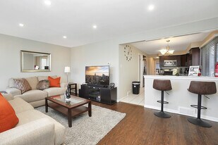 5931 S Nagle Ave in Chicago, IL - Building Photo