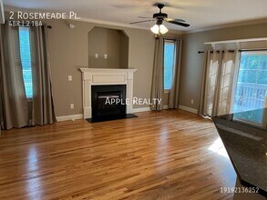 2 Rosemeade Pl in Durham, NC - Building Photo - Building Photo