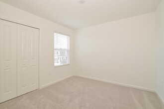 4405 River Beacon Blvd in Davenport, FL - Building Photo - Building Photo