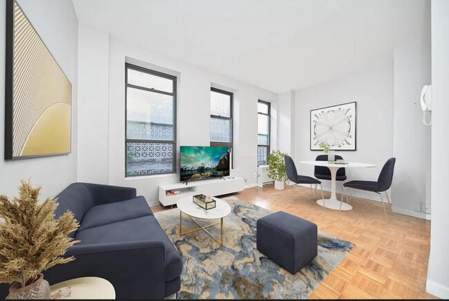 property at 335 W 43rd St