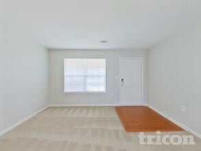 4826 Manchineel Ln in Monroe, NC - Foto de edificio - Building Photo