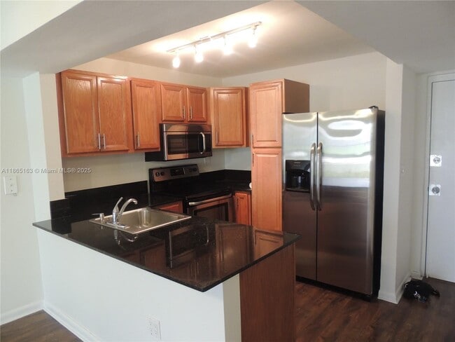 833 West Ave in Miami Beach, FL - Building Photo - Building Photo