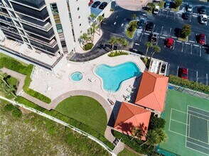1290 Gulf Blvd, Unit 306 in Clearwater, FL - Building Photo - Building Photo
