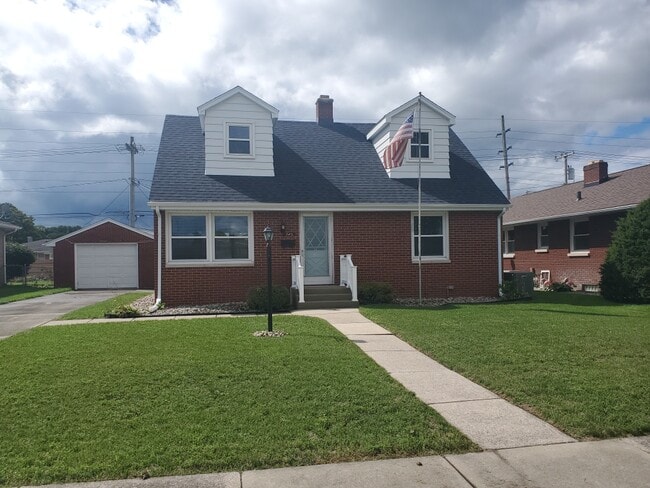 property at 545 W 12th St
