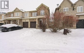 96 Highgate Dr in Hamilton, ON - Building Photo - Building Photo
