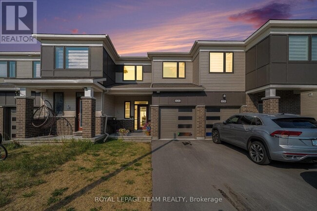 626 Allied Mews in Ottawa, ON - Building Photo - Building Photo