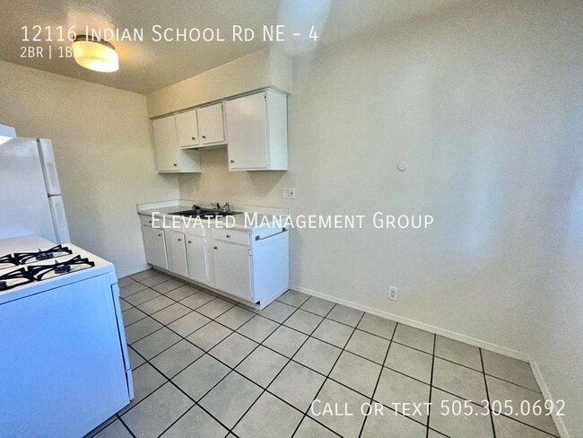 12116 Indian School Rd NE in Albuquerque, NM - Building Photo - Building Photo