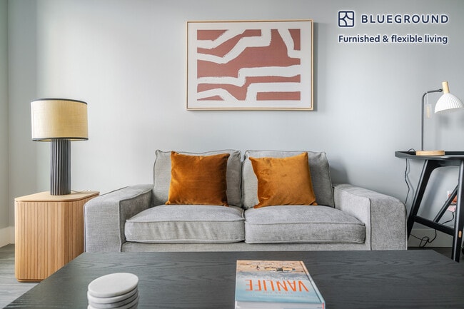 365 Western Ave in Boston, MA - Building Photo - Building Photo