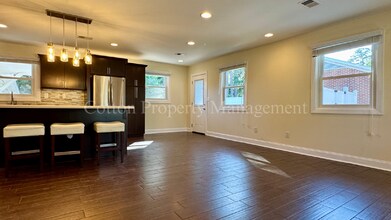 366 Lullwater Dr in Wilmington, NC - Building Photo - Building Photo