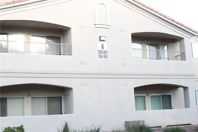 1881 W Alexander Rd in North Las Vegas, NV - Building Photo - Building Photo